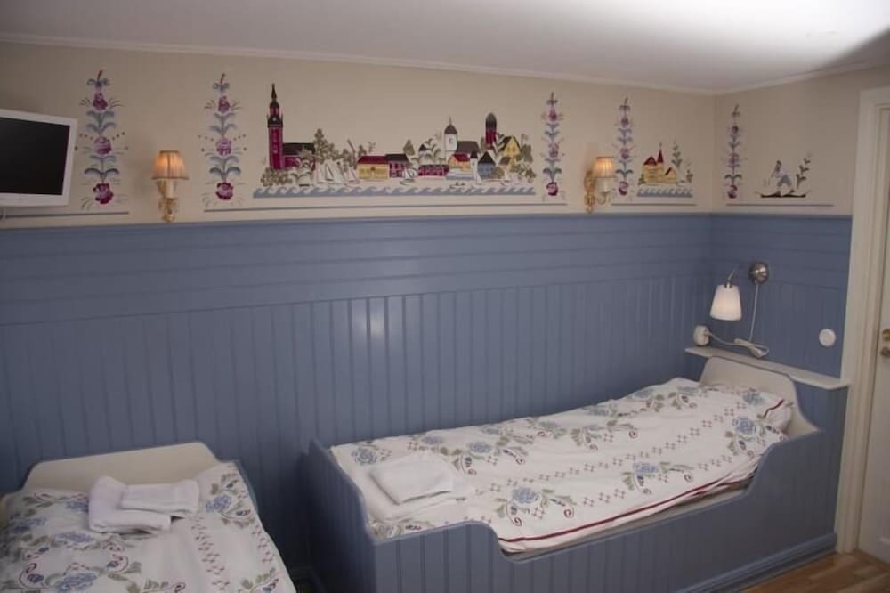 Garvaregården Hotel and B&B