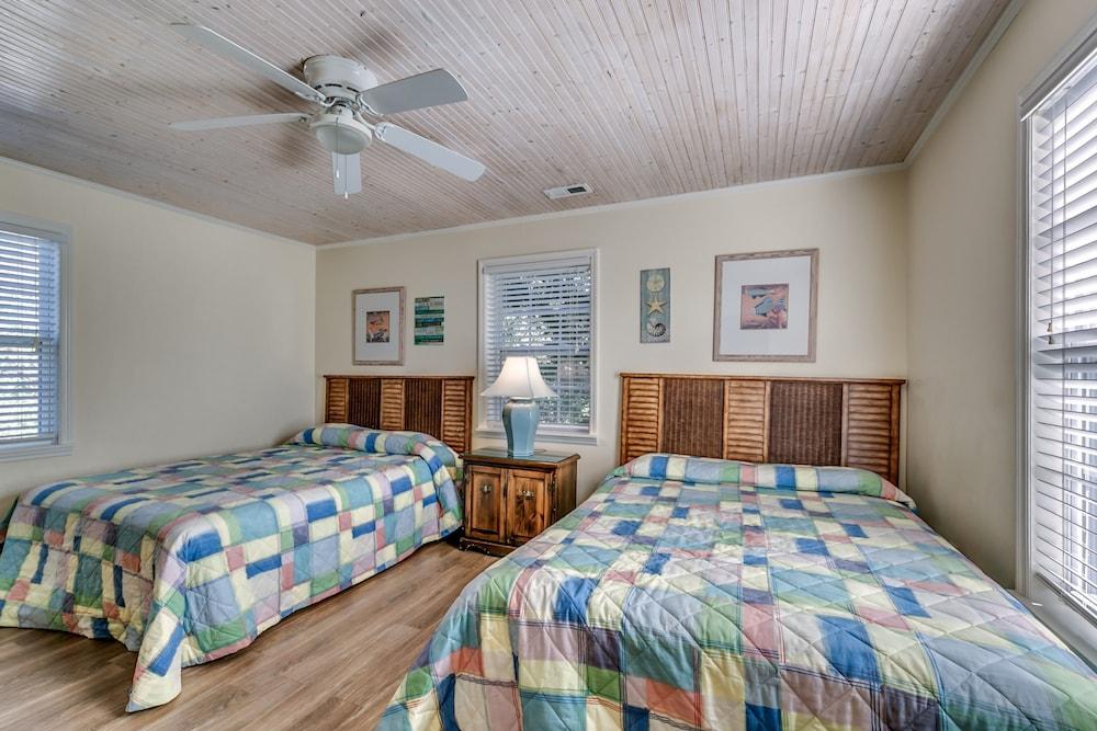 High C's by Condo-World