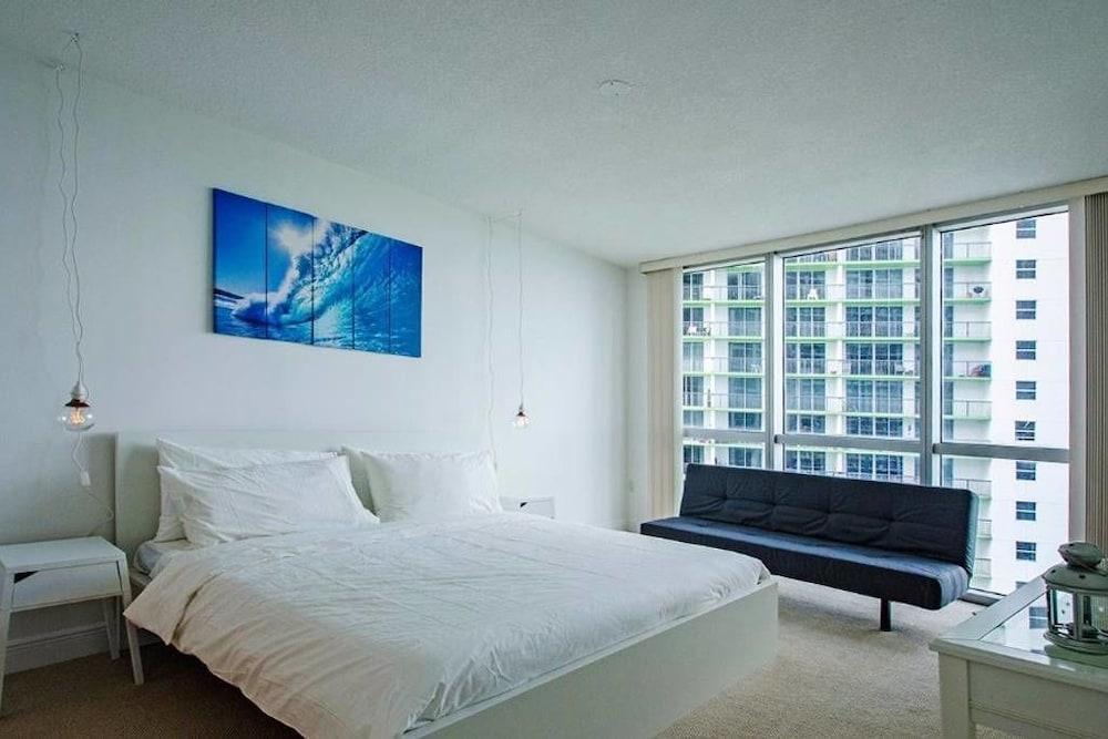 Spectacular Midtown Miami