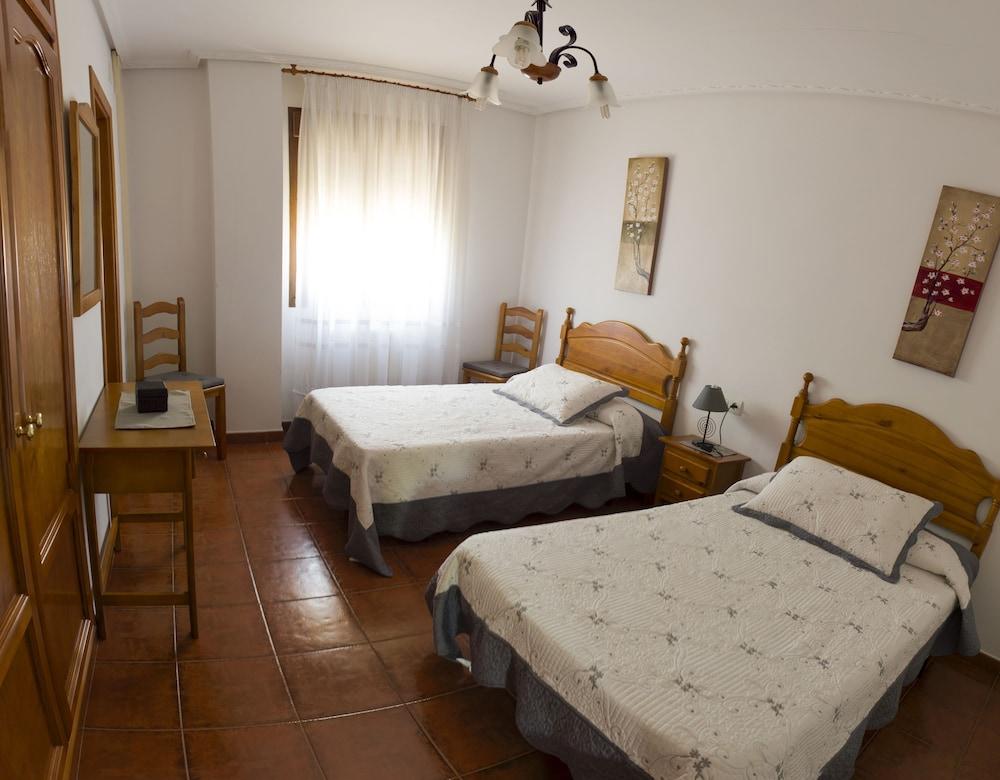 Apartamentos Rurales El Prado