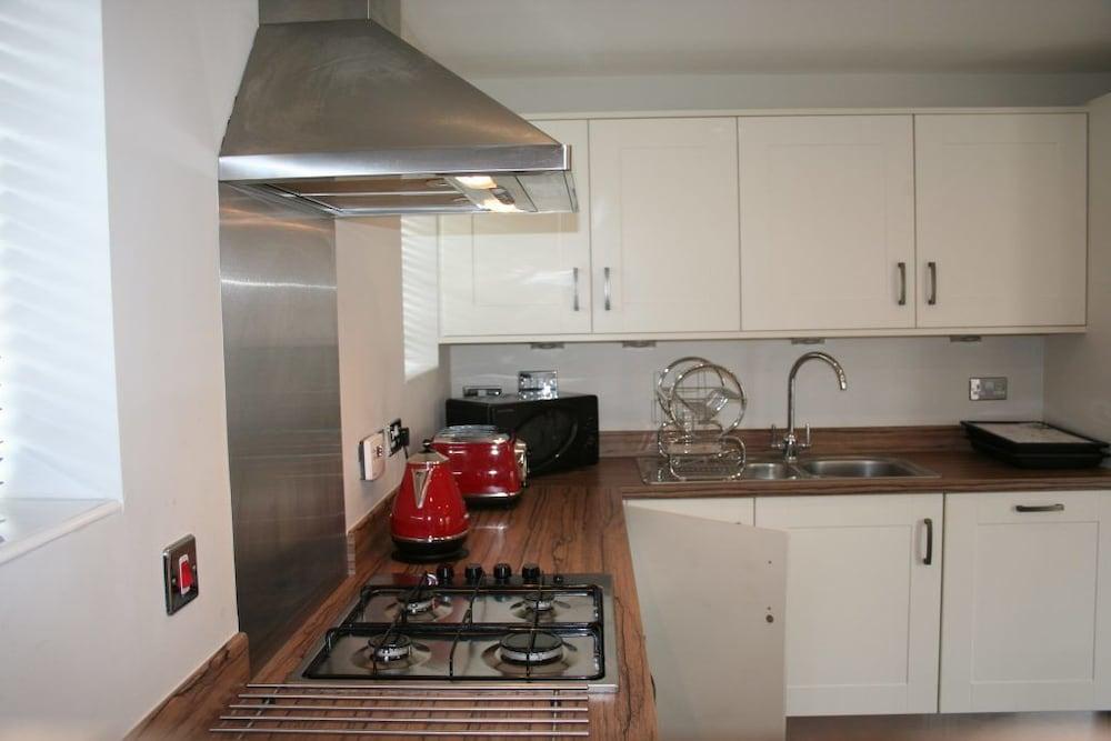 Birchover Chartley Road