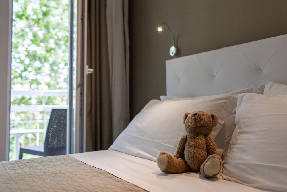 De La Ville Boutique Hotel