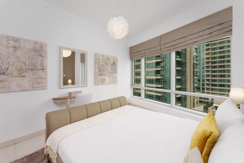 Maison Privee - Superb Apt with Burj Khalifa, Fountain & Opera Vws