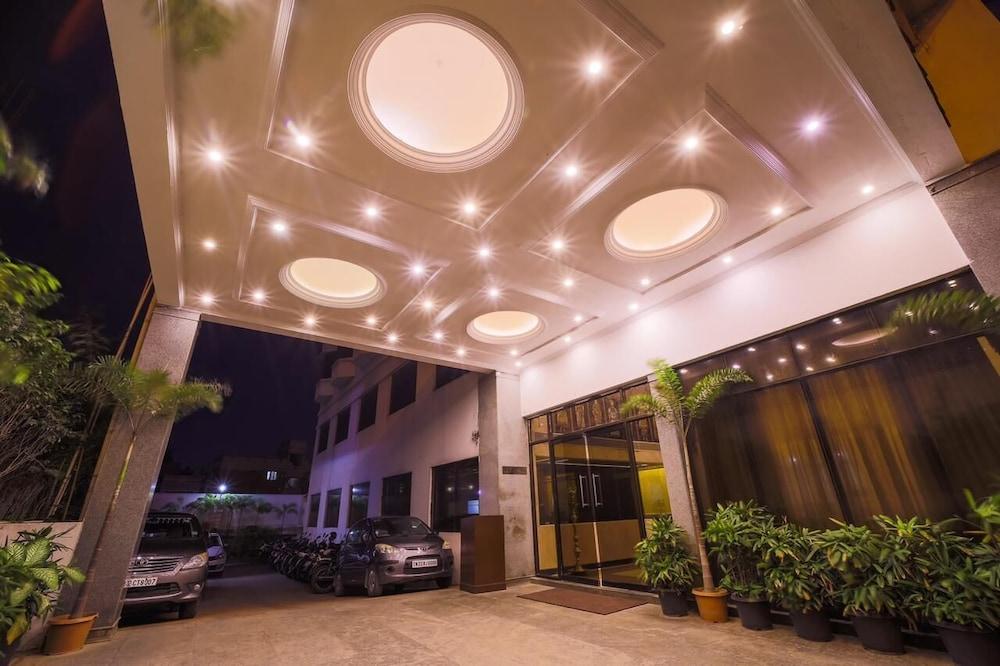 Hotel Grand Palace Chennai