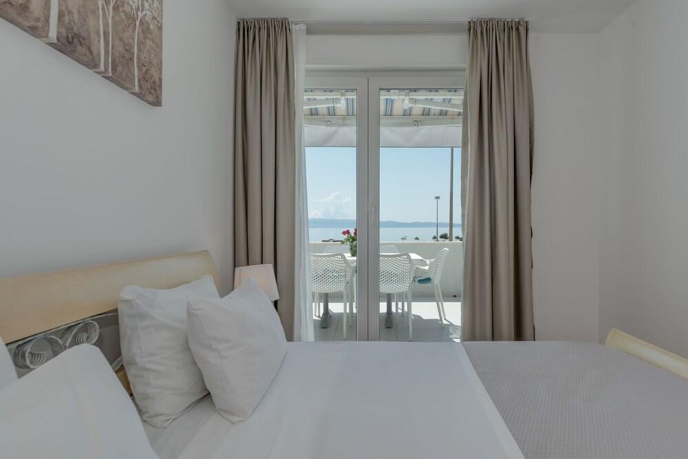 Beachfront Holiday Apartments