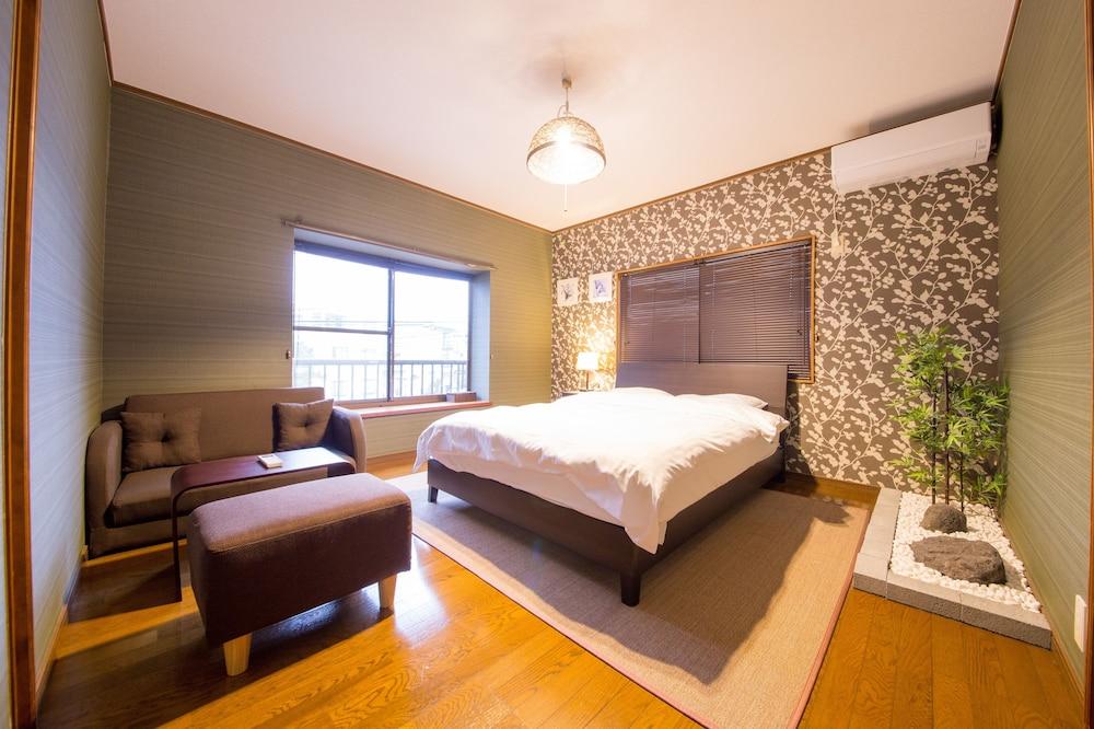 Hiroshima Danbara Guesthouse by EXseed