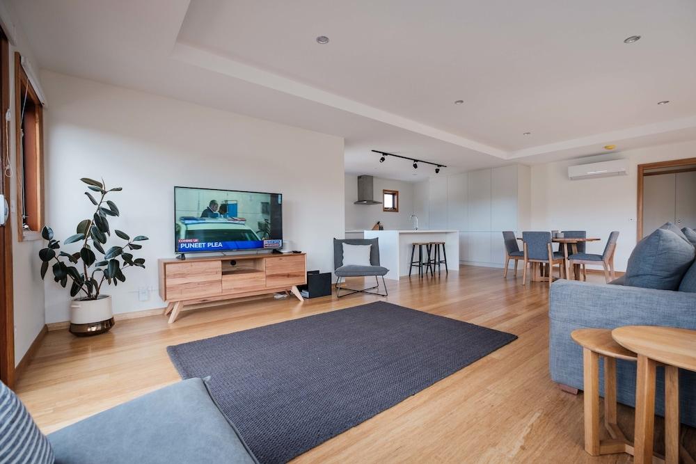 Freycinet Studios - Bay