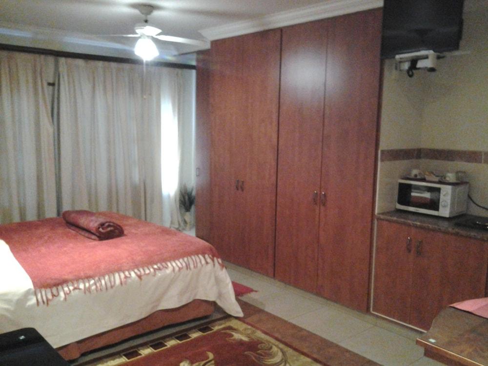 Villa Sant Andrea Lodge