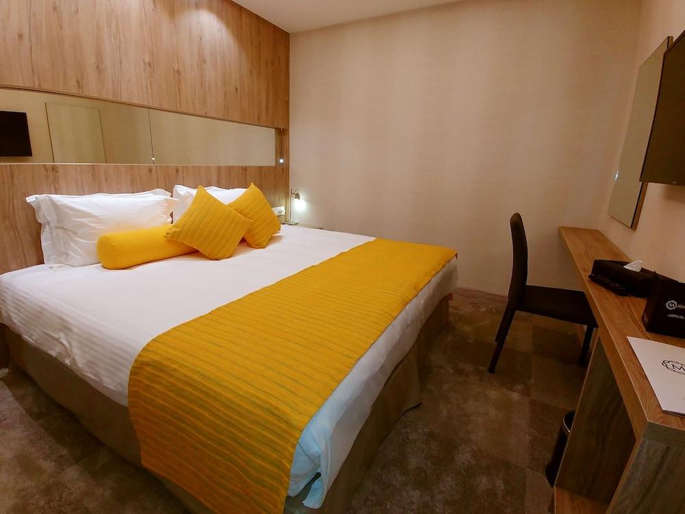 Maximus Hotel Byblos