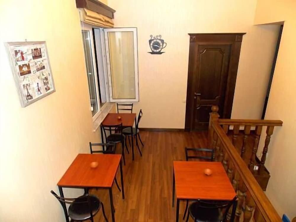 Cleopatra Palace Hostel