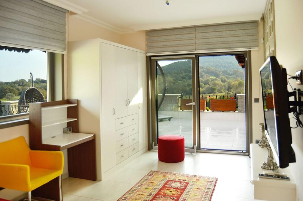 Important Group Villa BD410 5 Bedrooms