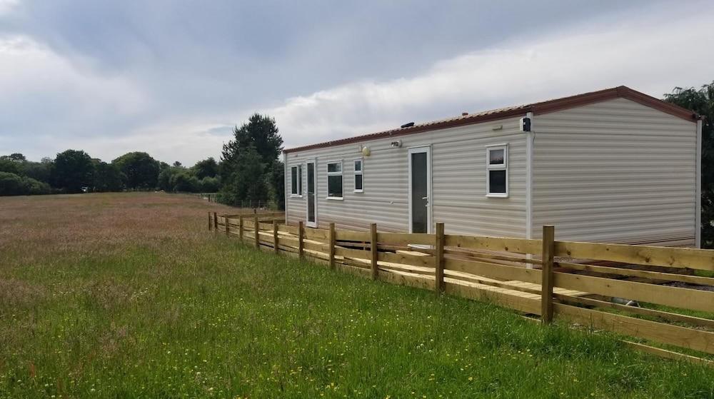 Hawthorn Cottages B&B