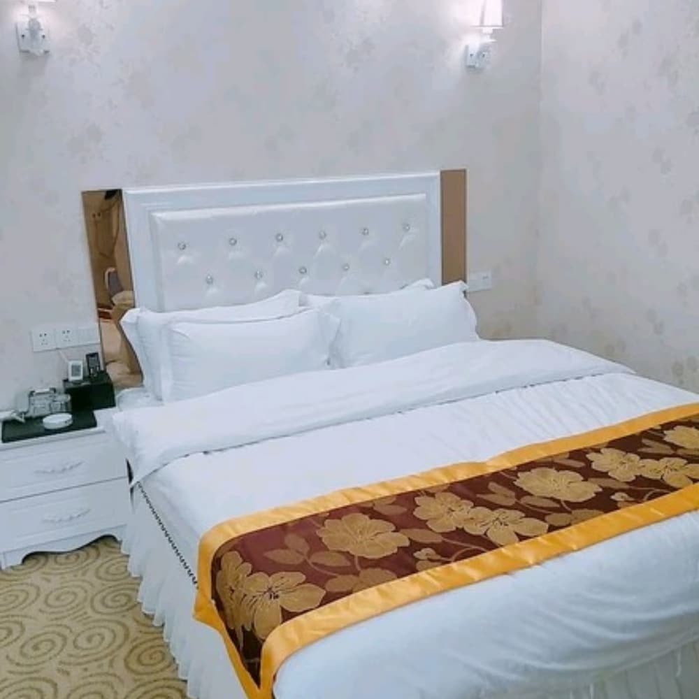 OYO 8017 Yu Long Bay Hotel