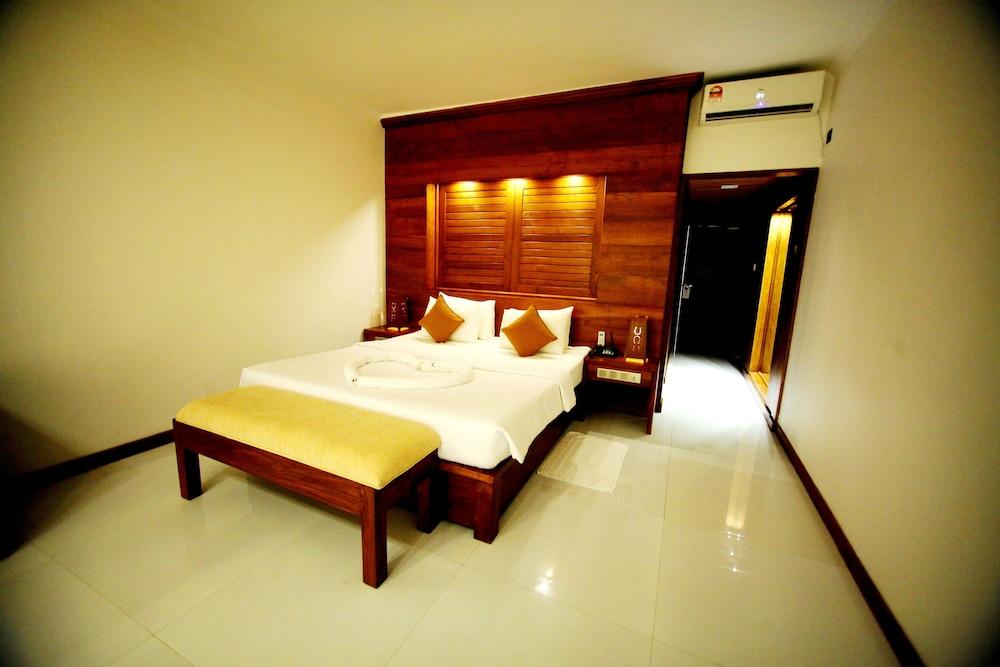 Water Gate Resort & Spa