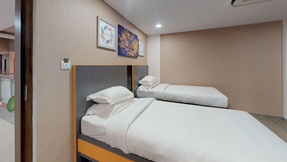 37th Crescent Boutique Suites