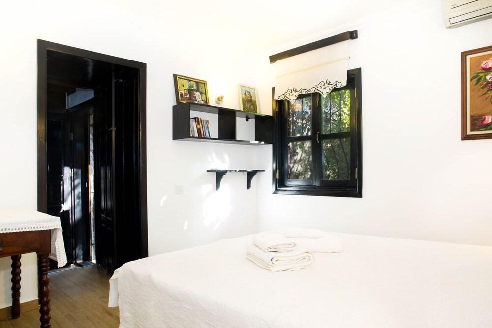 Important Group Villa BD420 6 Bedrooms