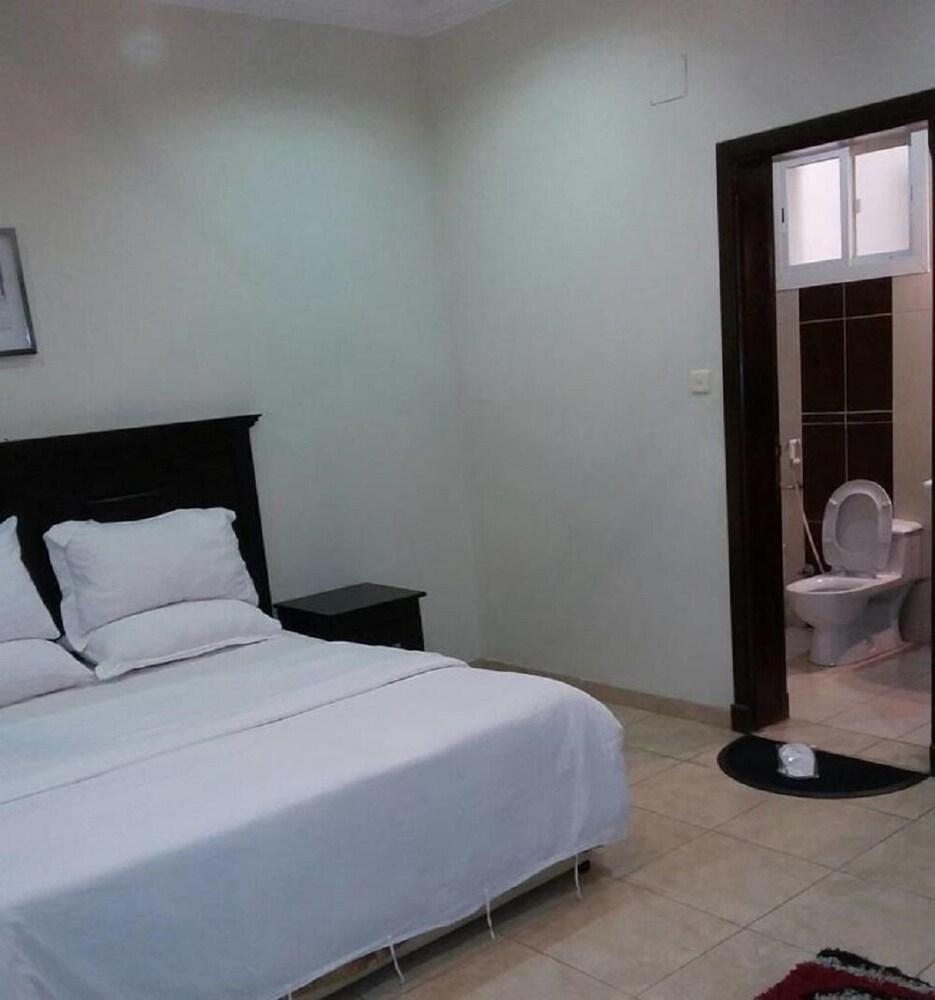 Elaf Furnished Apartments 1