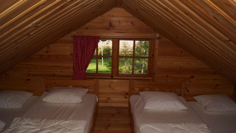 Långsjön Stugor & Camping