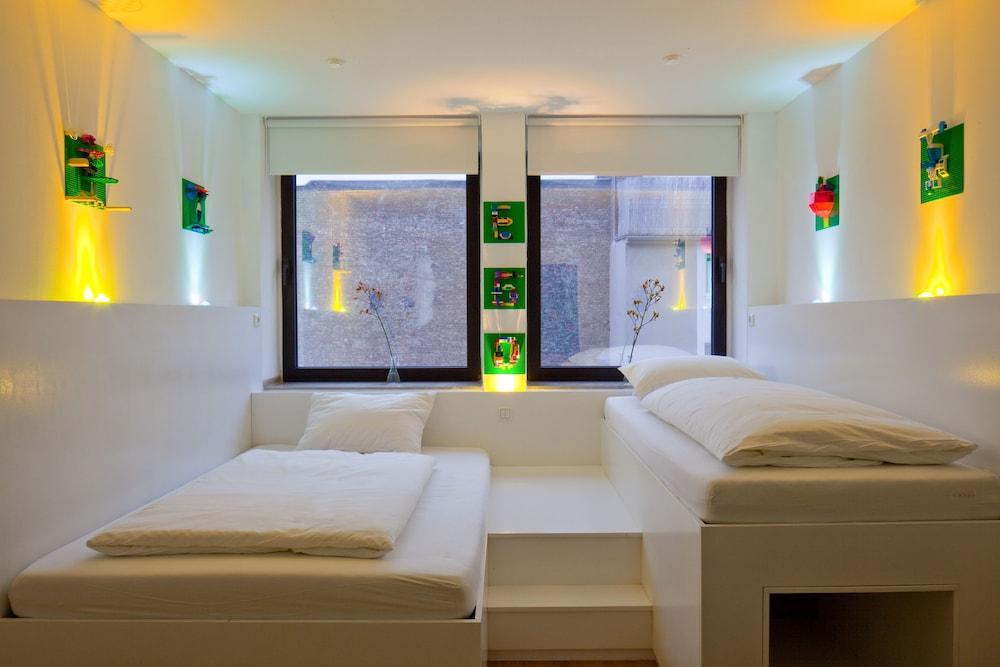 die wohngemeinschaft Hostel