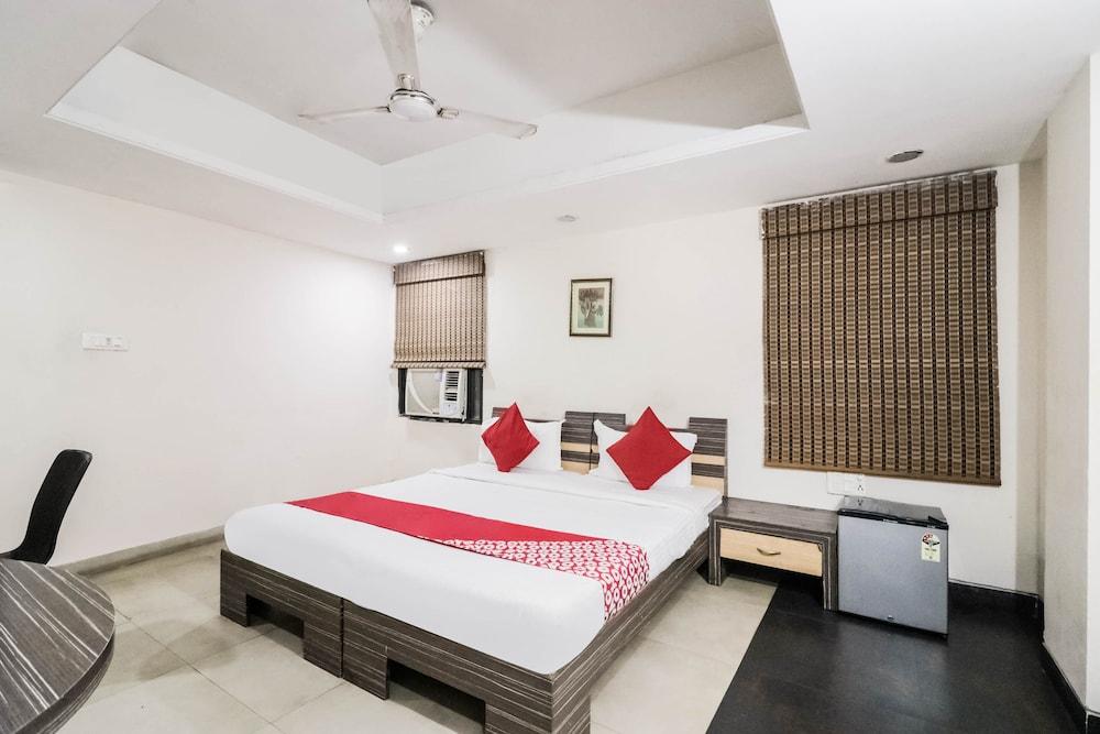 OYO 9131 Hotel Apsara