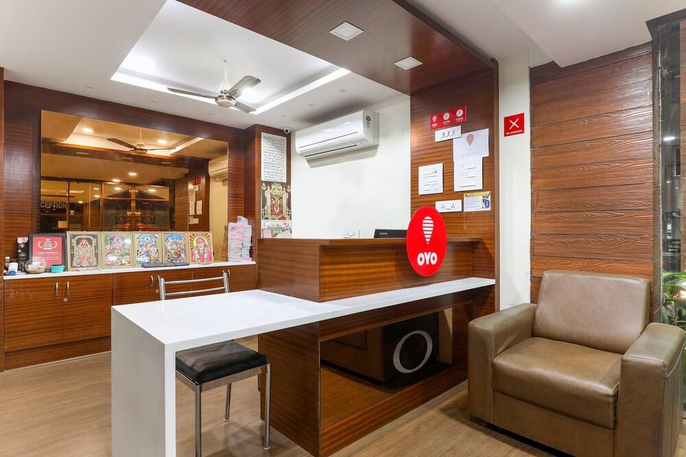 OYO 9053 Capital Residency