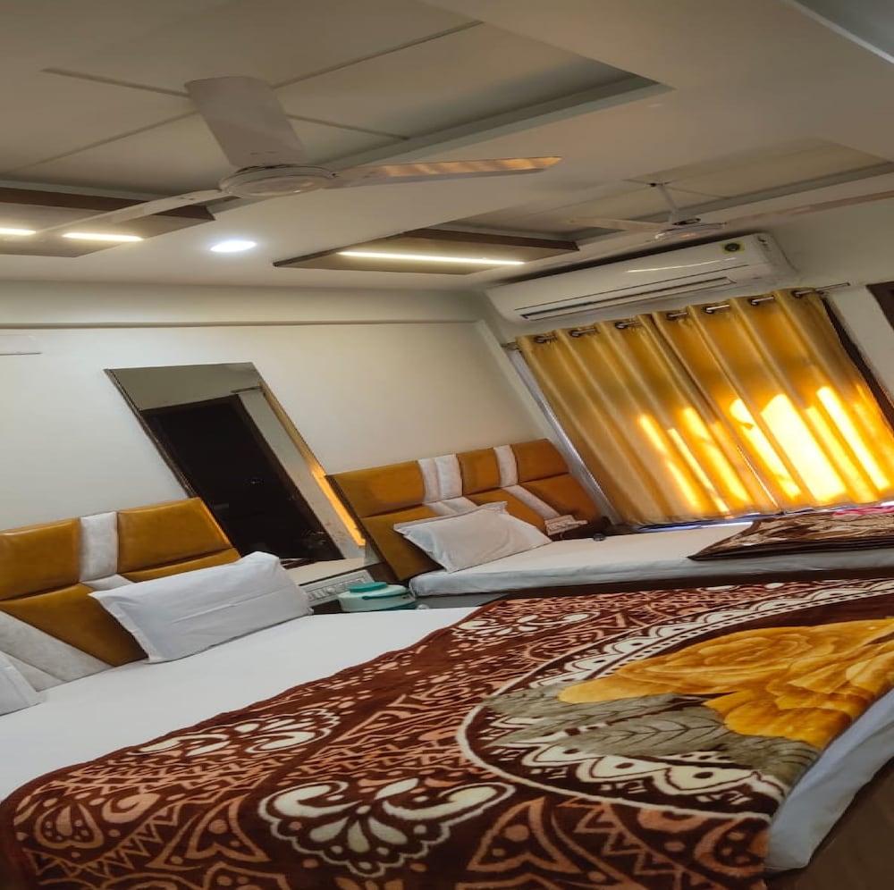 Hotel Ambey Residency