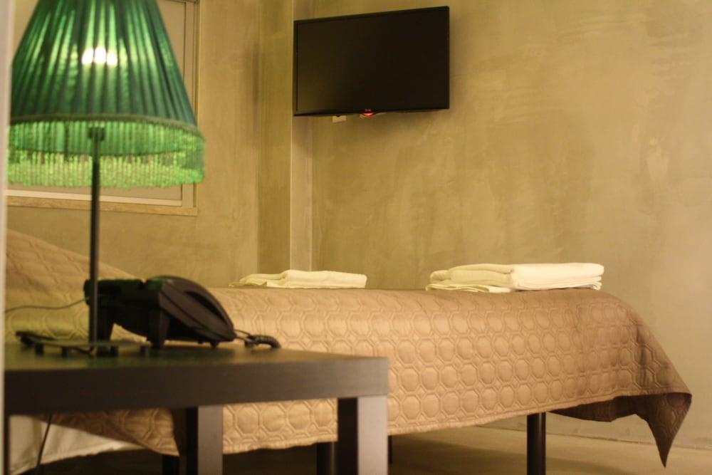 N1 Hostel Apartments & Suites