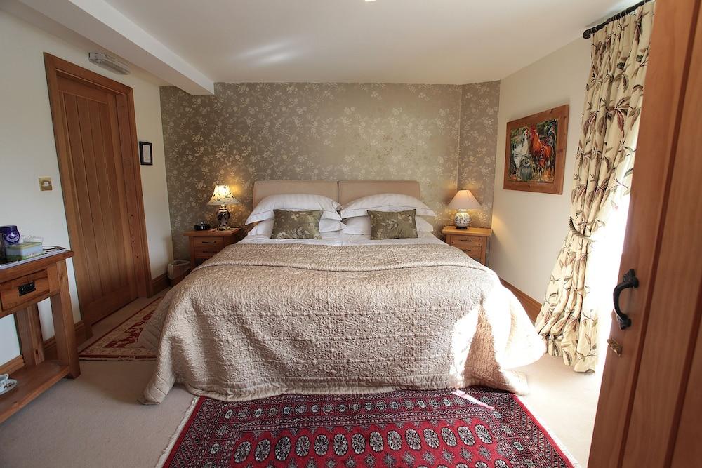 Stoop Farm Bed & Breakfast