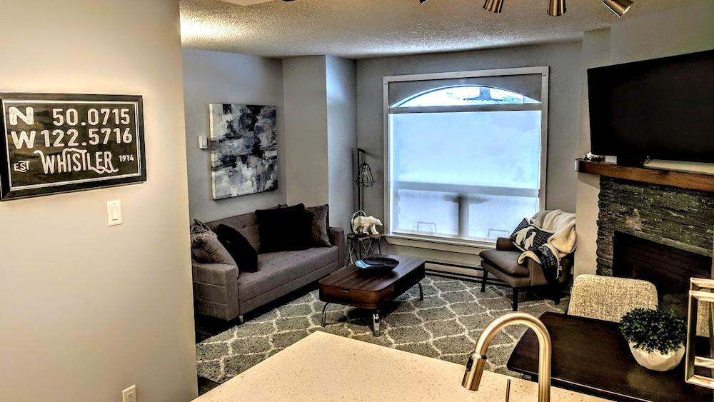 Whistler Blackcomb VR at Marquise