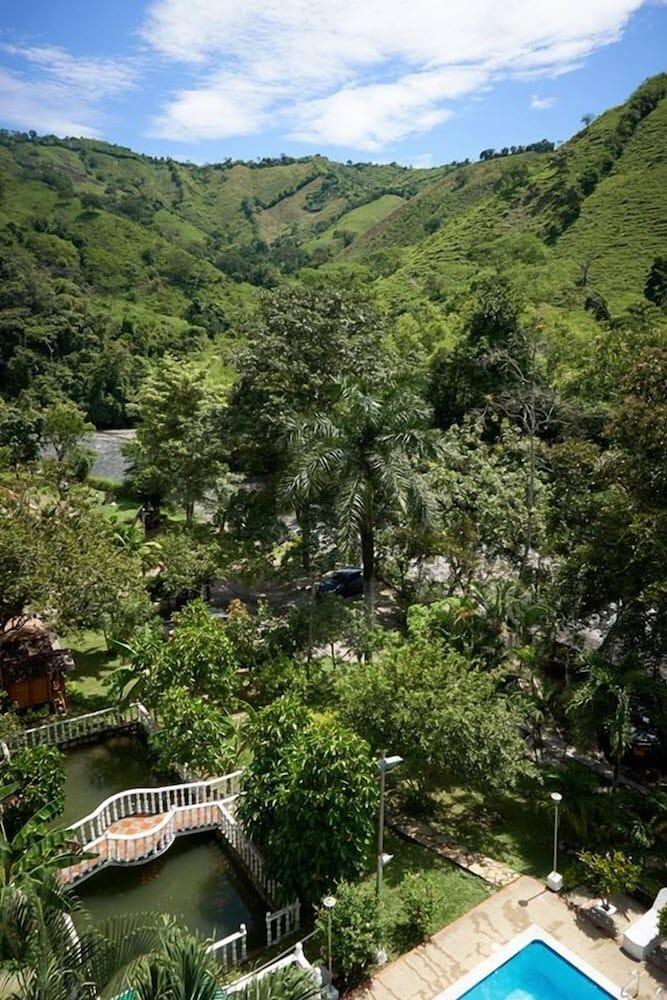 Hotel Campestre La Gaitana