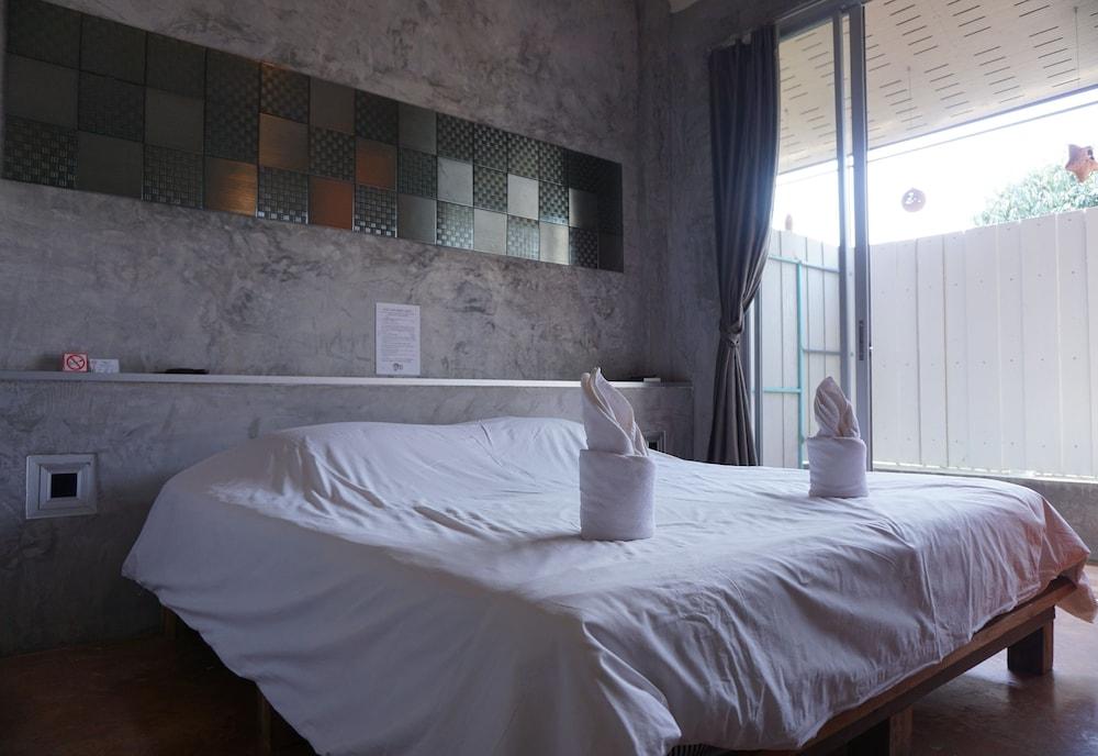 K-1 Modern Art Hotel