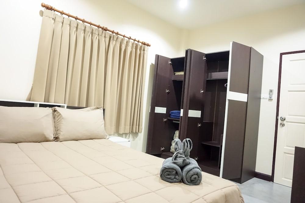 Family Villa Iona with Private Pool