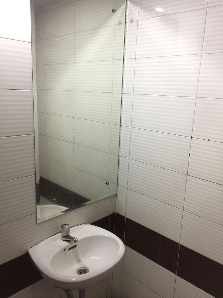 RoyalExclusive Margonda Residence 3