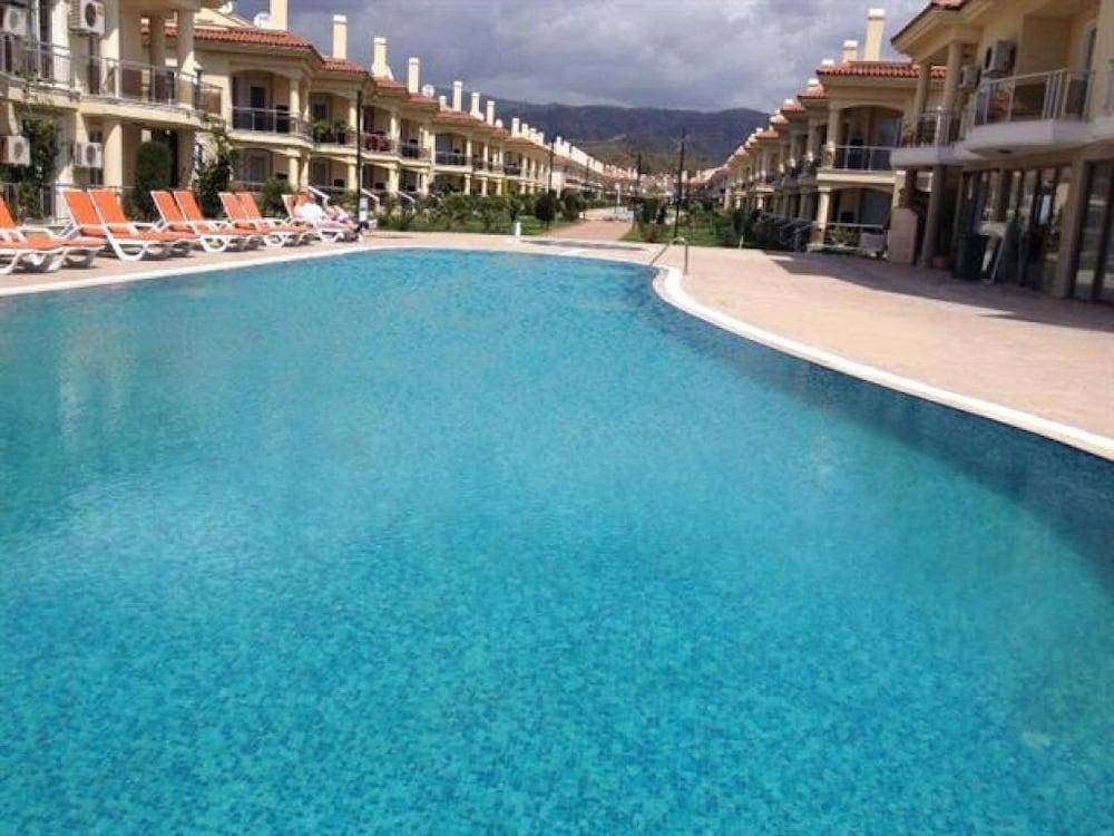 Calis Beach Apart Aqua