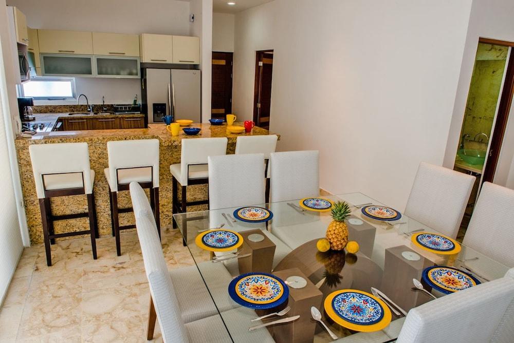 Casa del Mar 114 by PRP