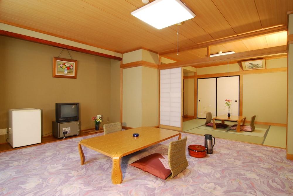 Shiganoyu Hotel