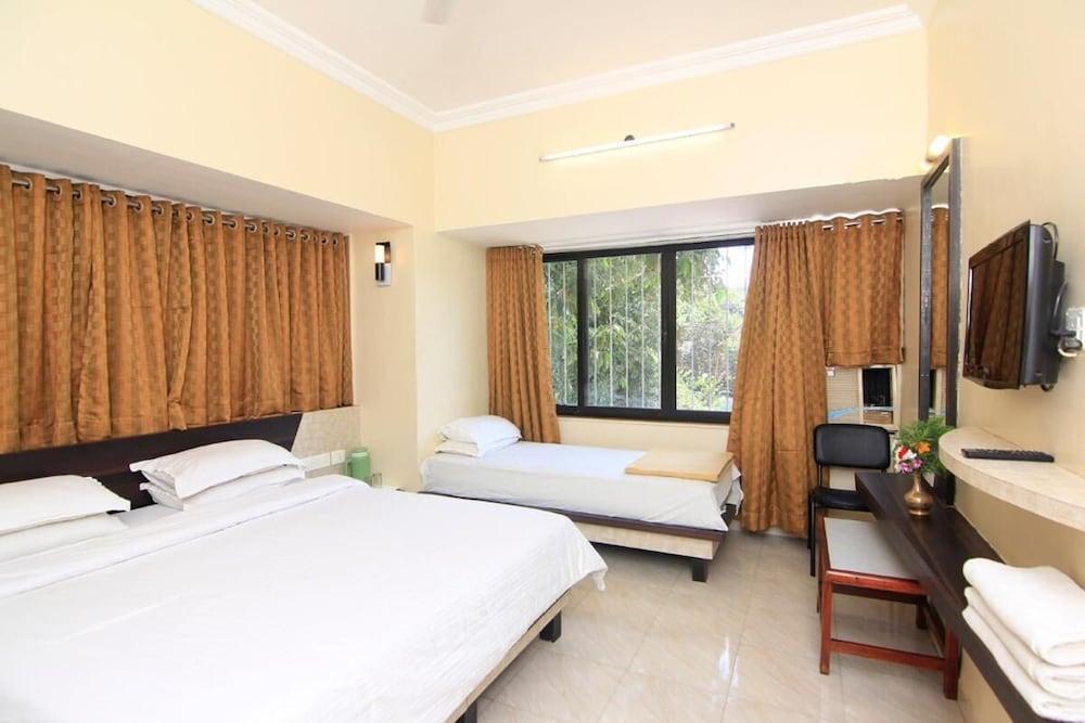 Hotel Hari International