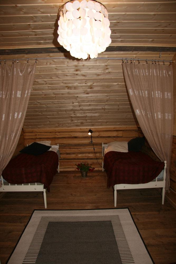 Vehkaniemi Holyday Estate