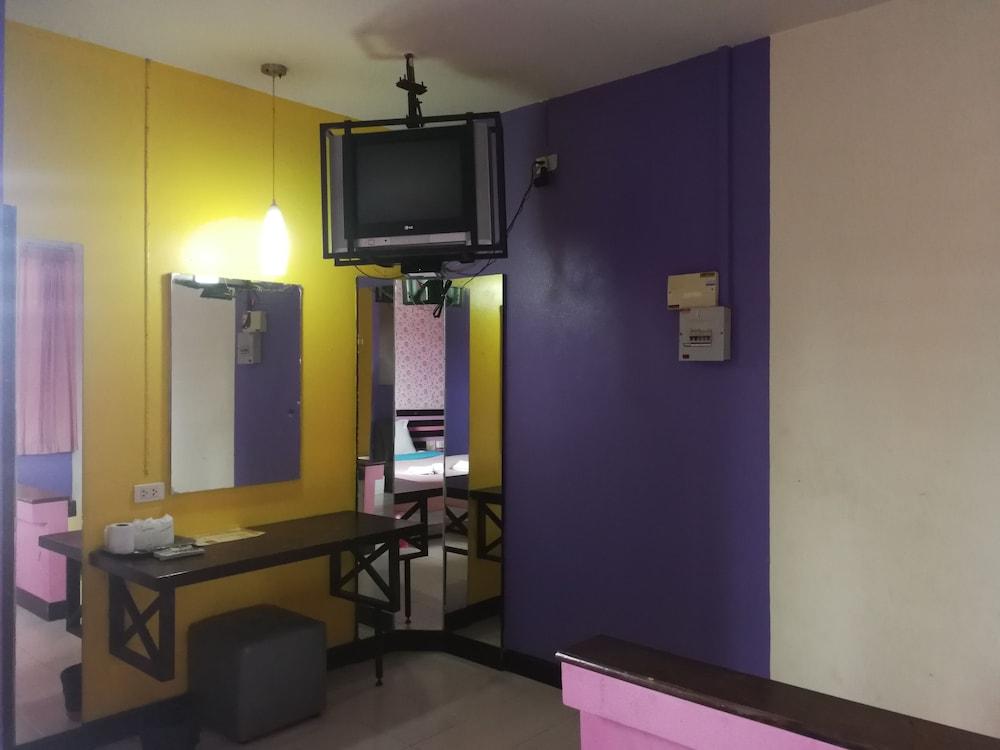 Lopburi Garden Resort