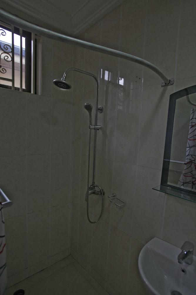 X-Class Guesthouse by BWHospitality