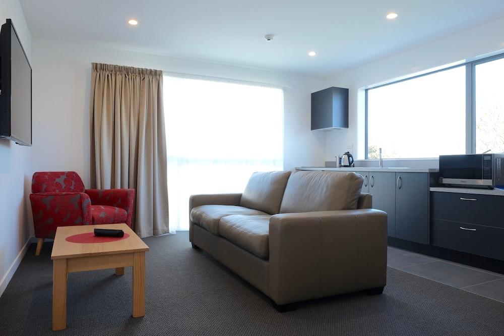 Stopforths Premium Accommodation