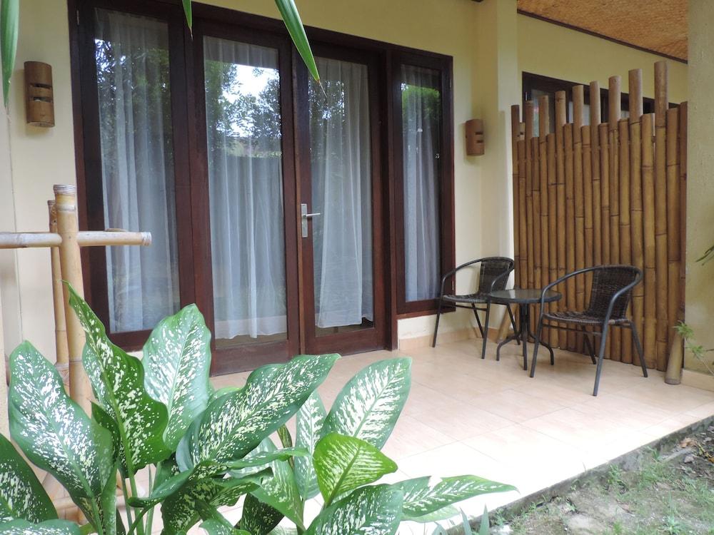 The Inn by Sunsethouse