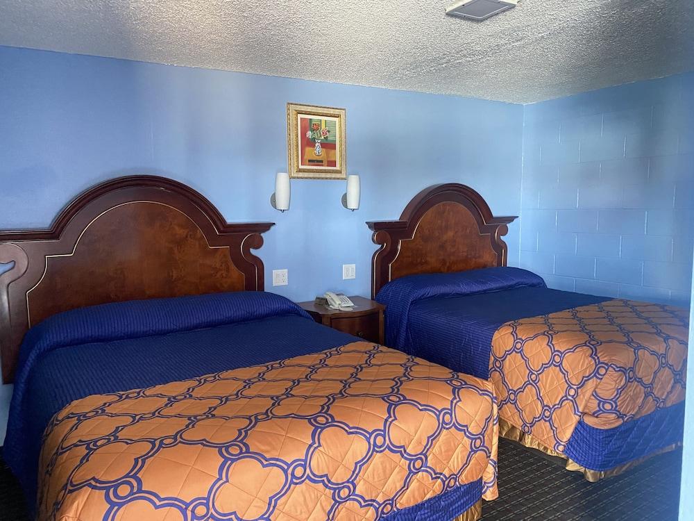 A Fisher's Inn Motel