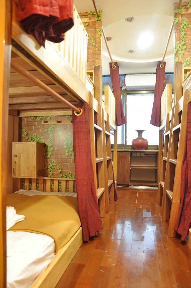 Asian Bliss Myanmar Hostel