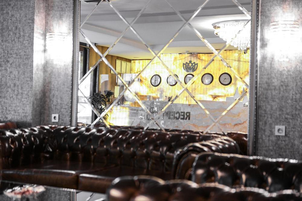 The Life Hotel & Spa