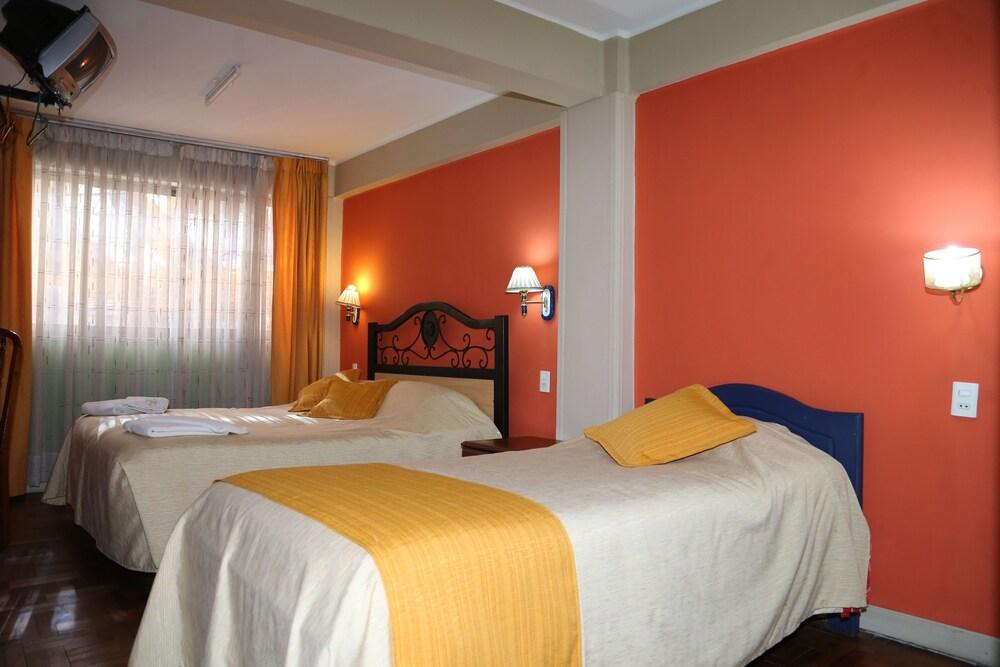 Cruz de los Andes Hostal