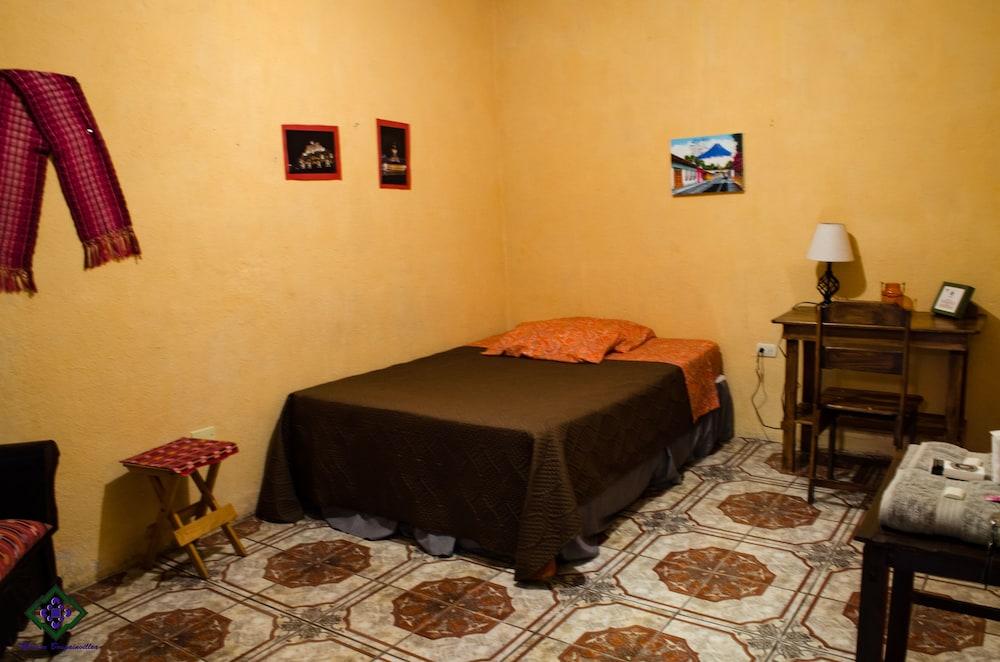 Maison Bougainvillea