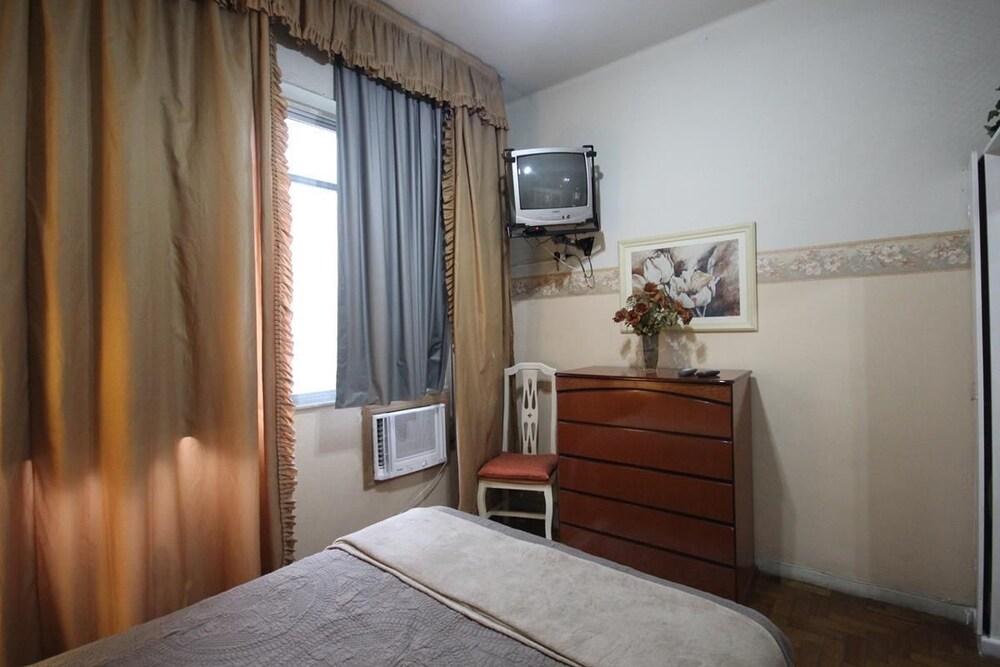 GoHouse Atlantica 813