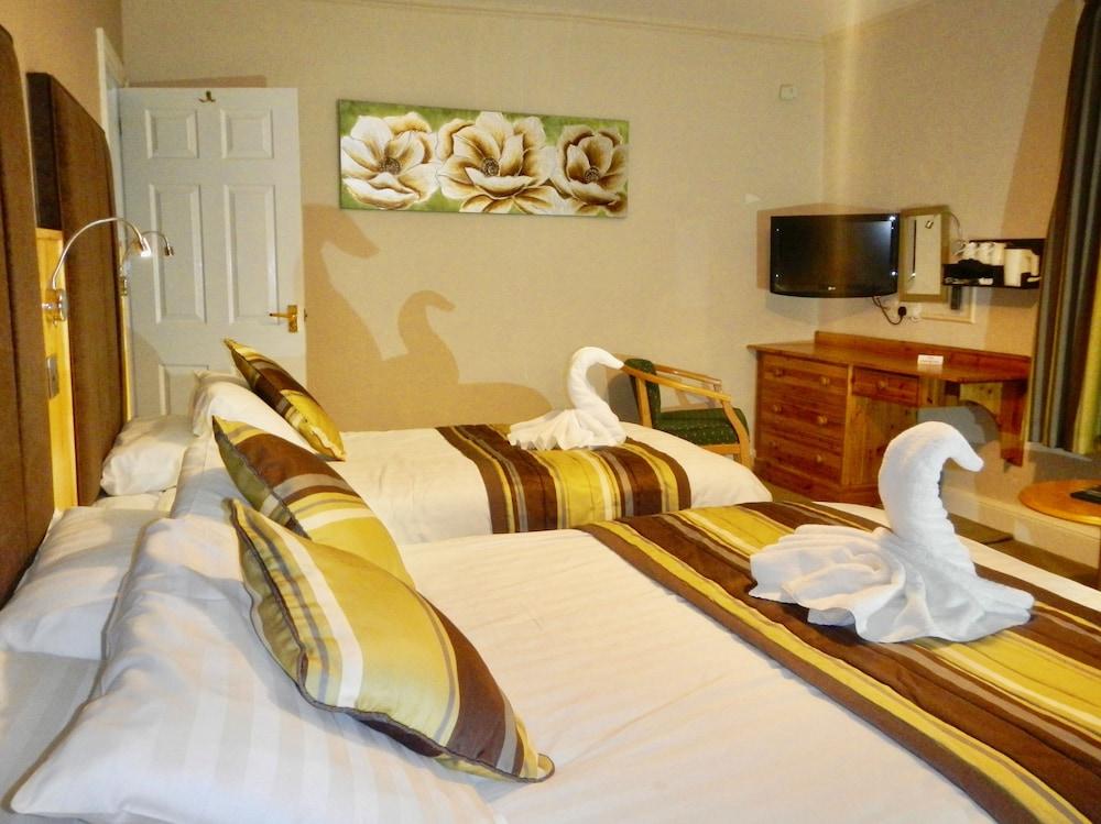 The Burton Hotel and Cloud Nine