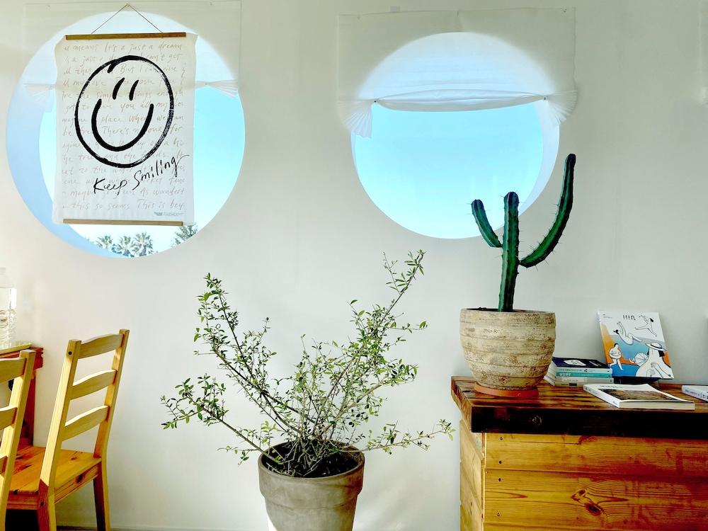 Breakfast at Tiffany's Pension